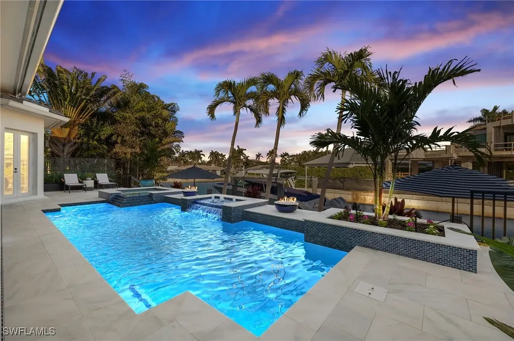1955 Tarpon Road Naples FL 34102