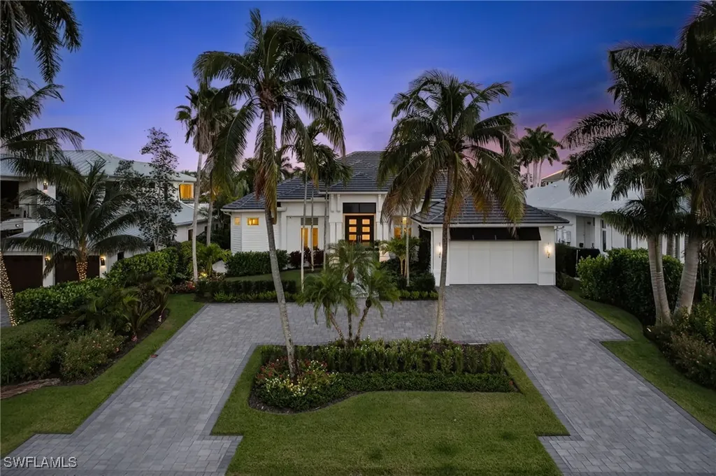 1955 Tarpon Road Naples FL 34102