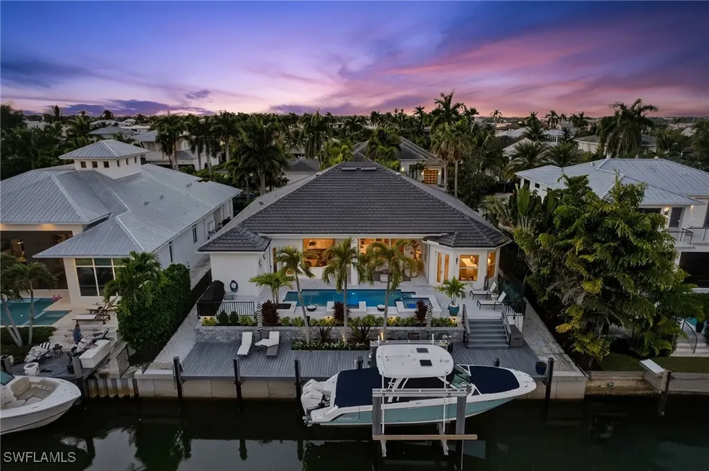 1955 Tarpon Road Naples FL 34102