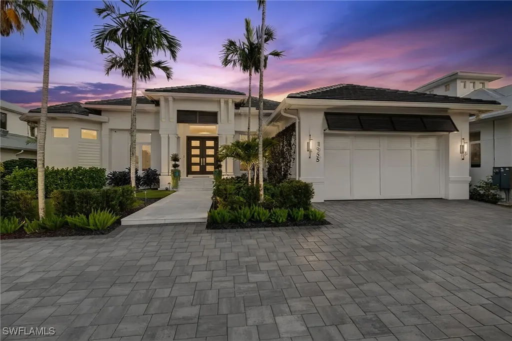 1955 Tarpon Road Naples FL 34102