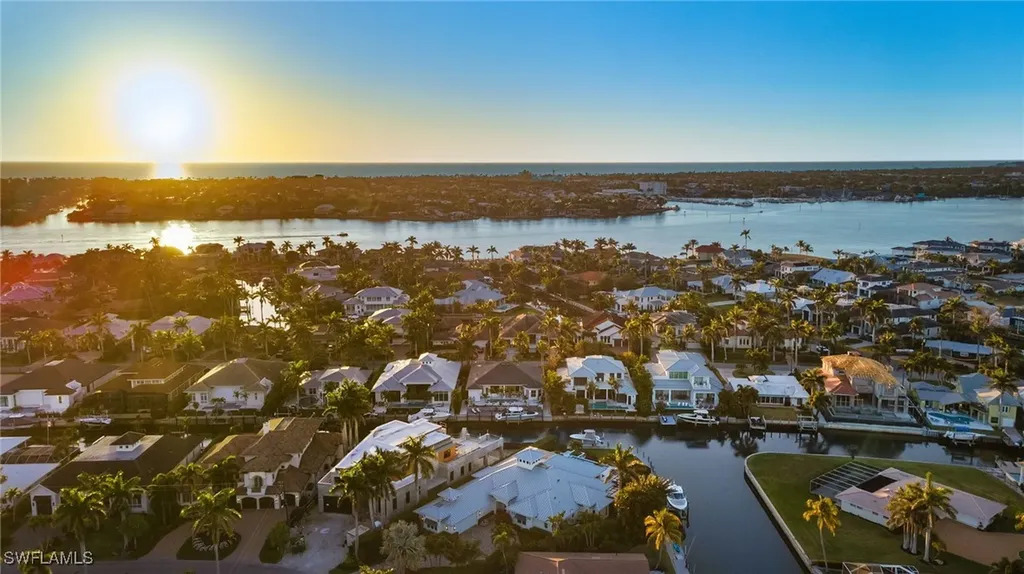 1955 Tarpon Road Naples FL 34102