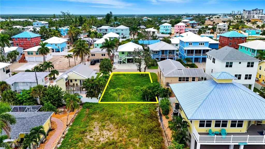 137 Pearl Street Fort Myers Beach FL 33931