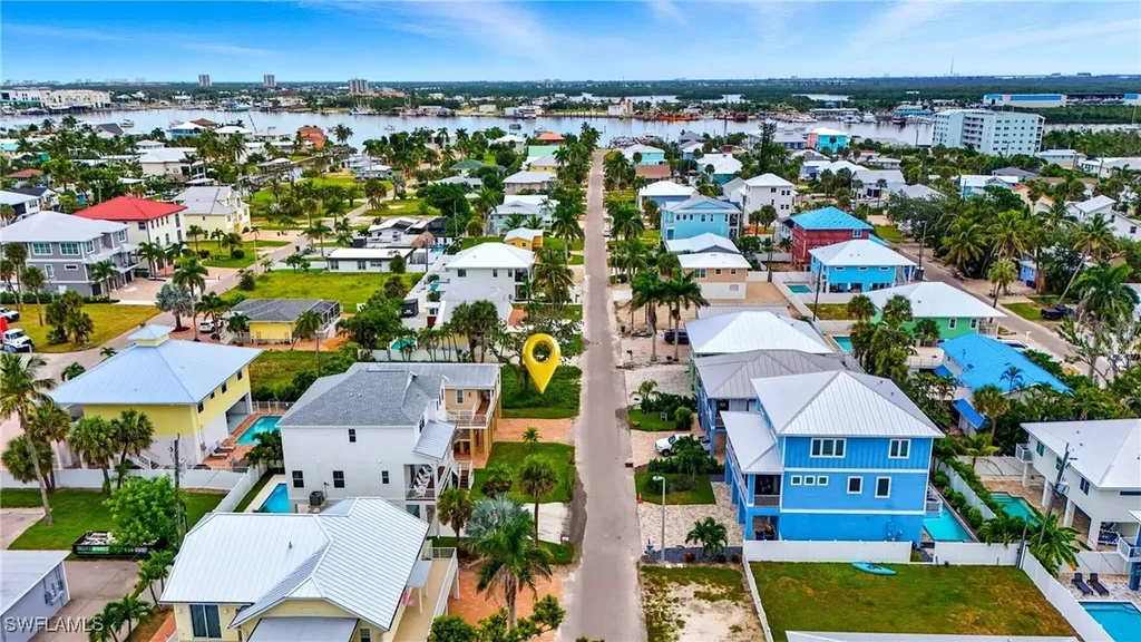 137 Pearl Street Fort Myers Beach FL 33931
