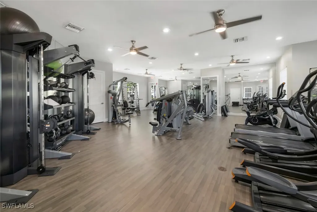 15825 Delaplata Lane Naples FL 34110