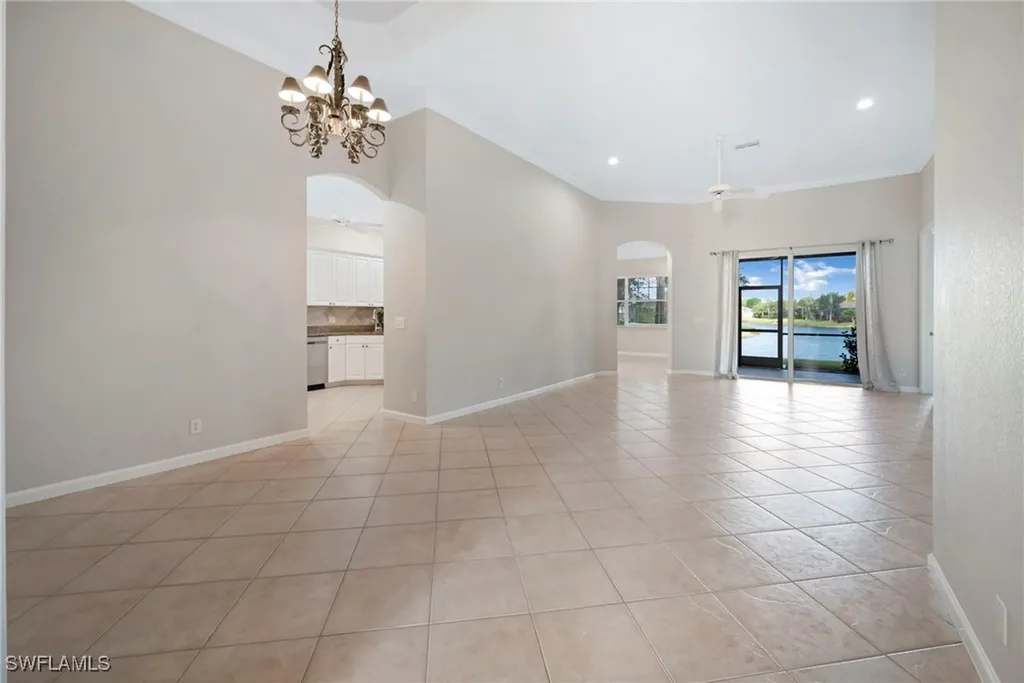 15825 Delaplata Lane Naples FL 34110
