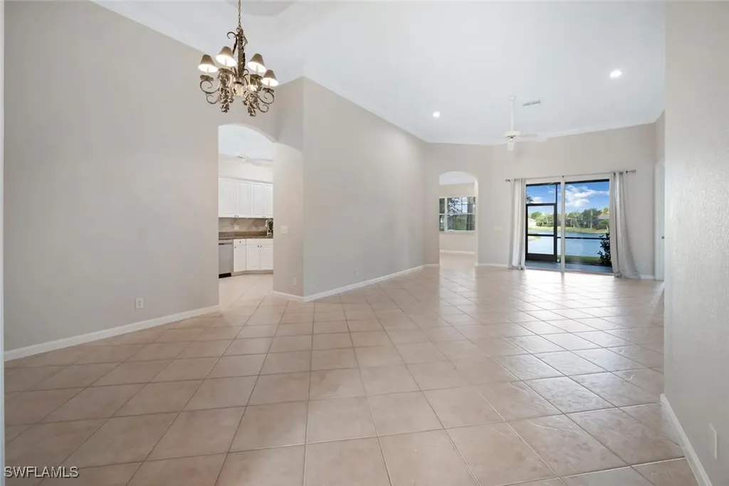 15825 Delaplata Lane Naples FL 34110