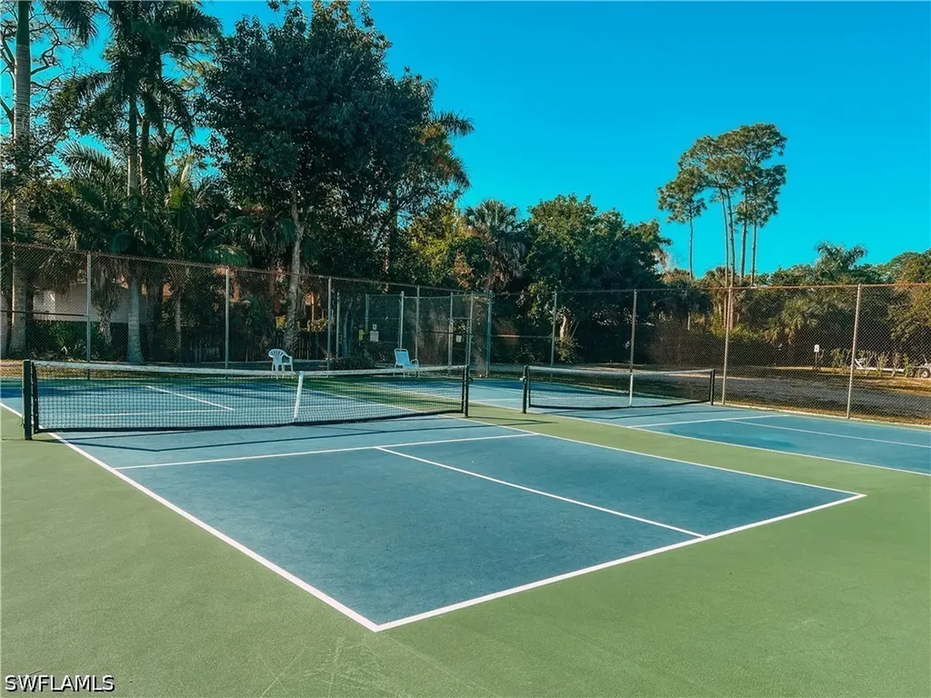 2680 Longboat Drive Naples FL 34104