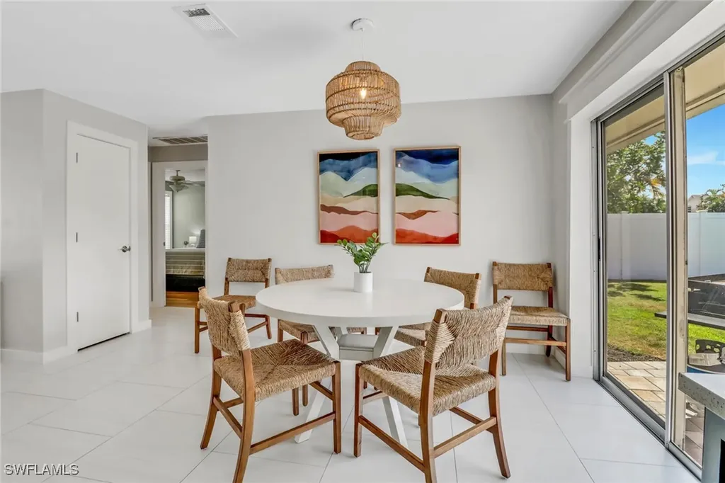 2680 Longboat Drive Naples FL 34104