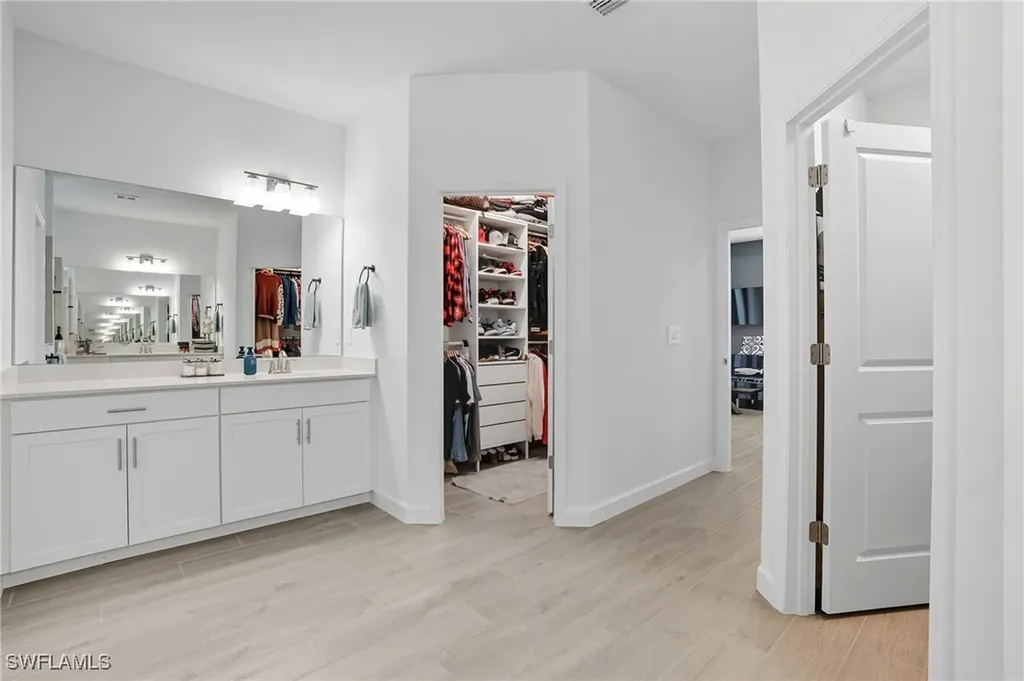 19050 Hanley Boulevard Estero FL 33928