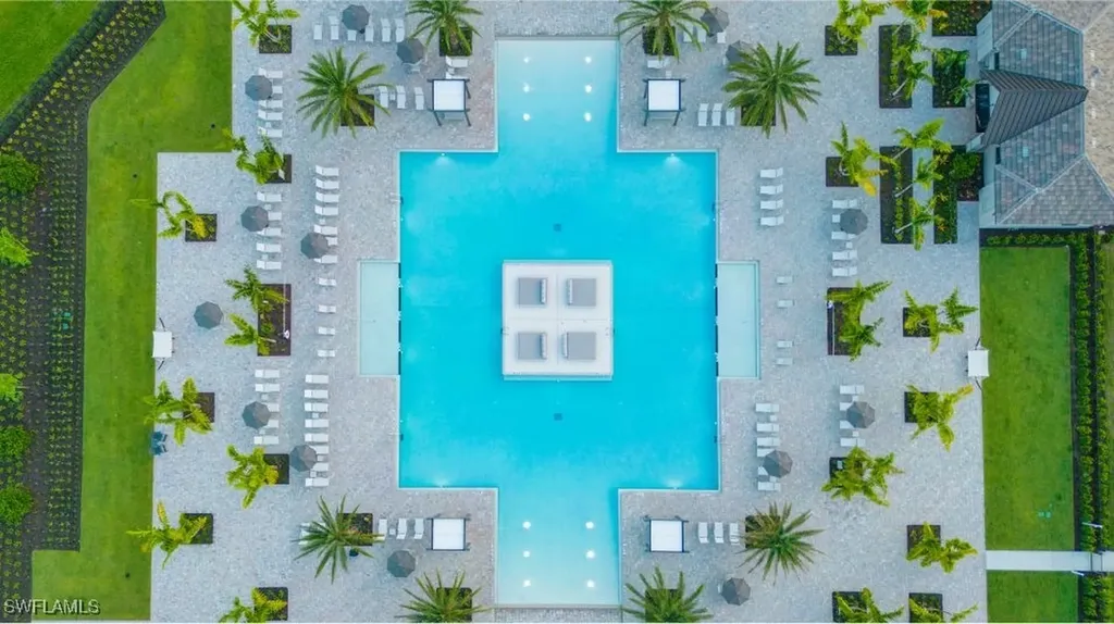 19050 Hanley Boulevard Estero FL 33928