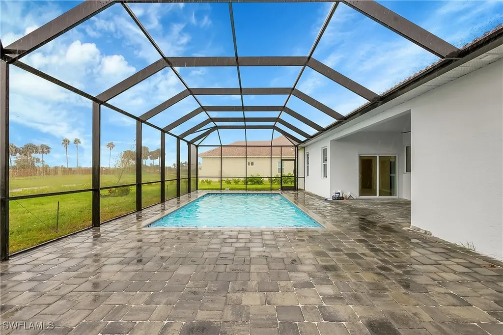18716 Ensenada Drive Naples FL 34114