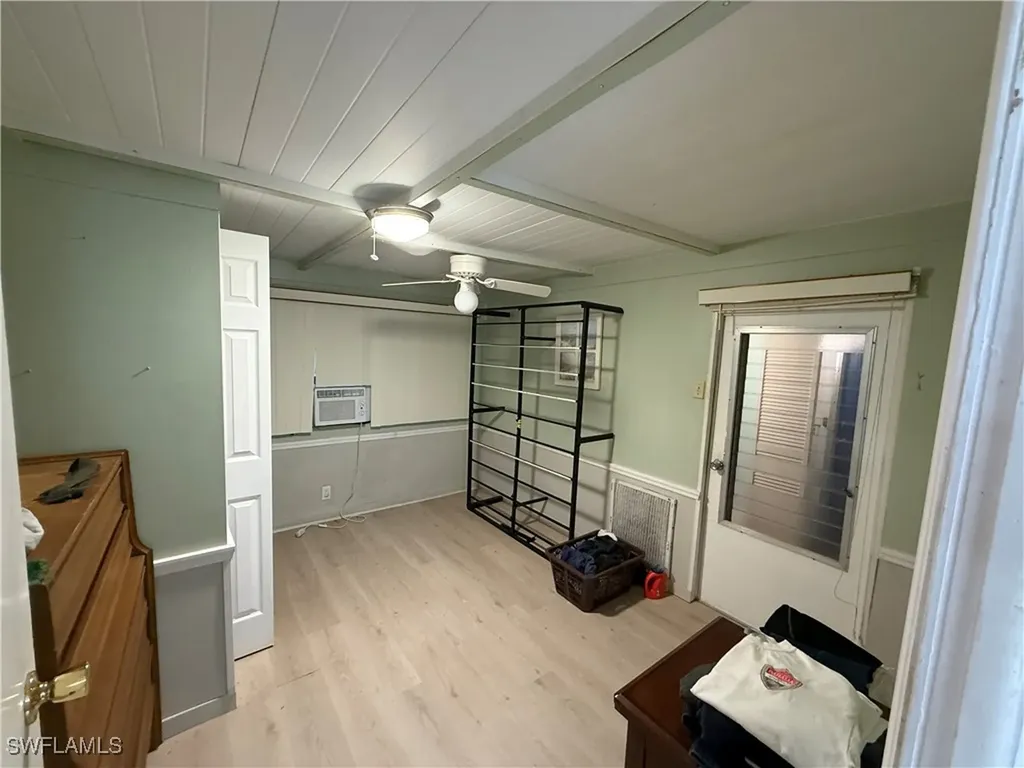 539 Poinsettia Lane Naples FL 34114