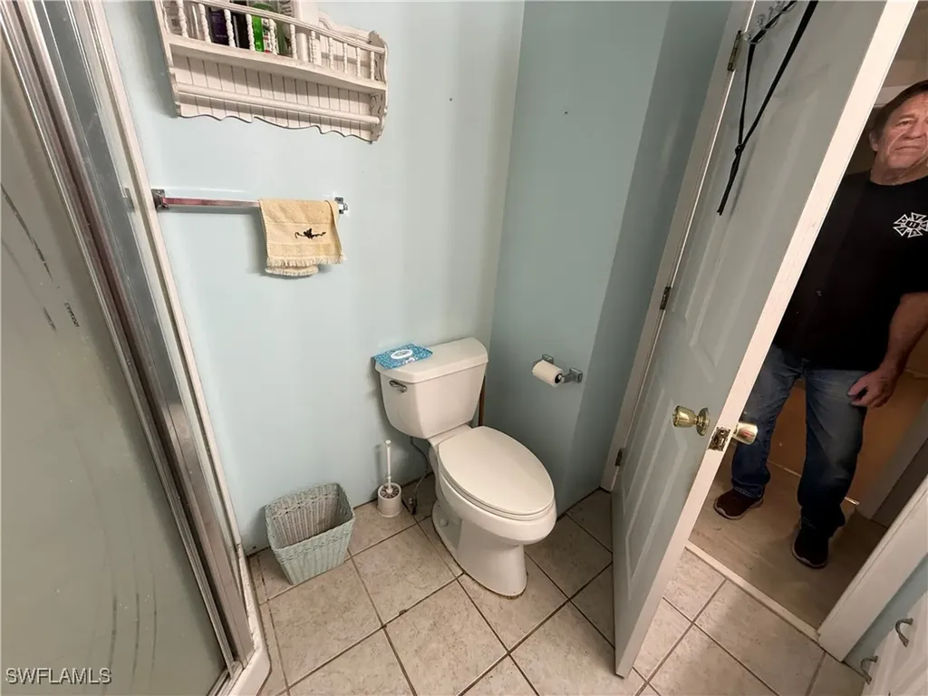 539 Poinsettia Lane Naples FL 34114