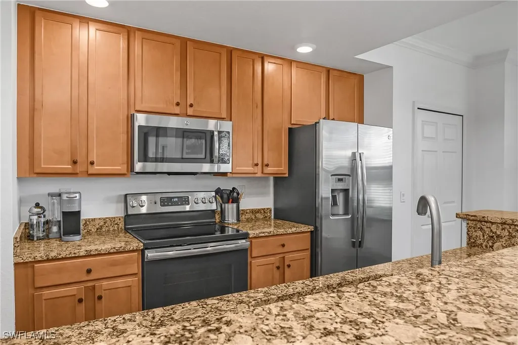 9533 Avellino Way Naples FL 34113