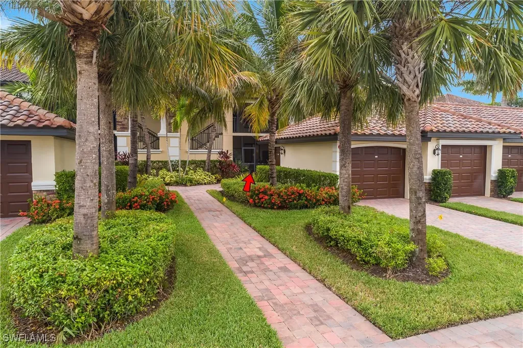 9533 Avellino Way Naples FL 34113