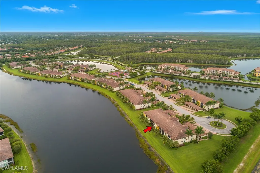 9533 Avellino Way Naples FL 34113