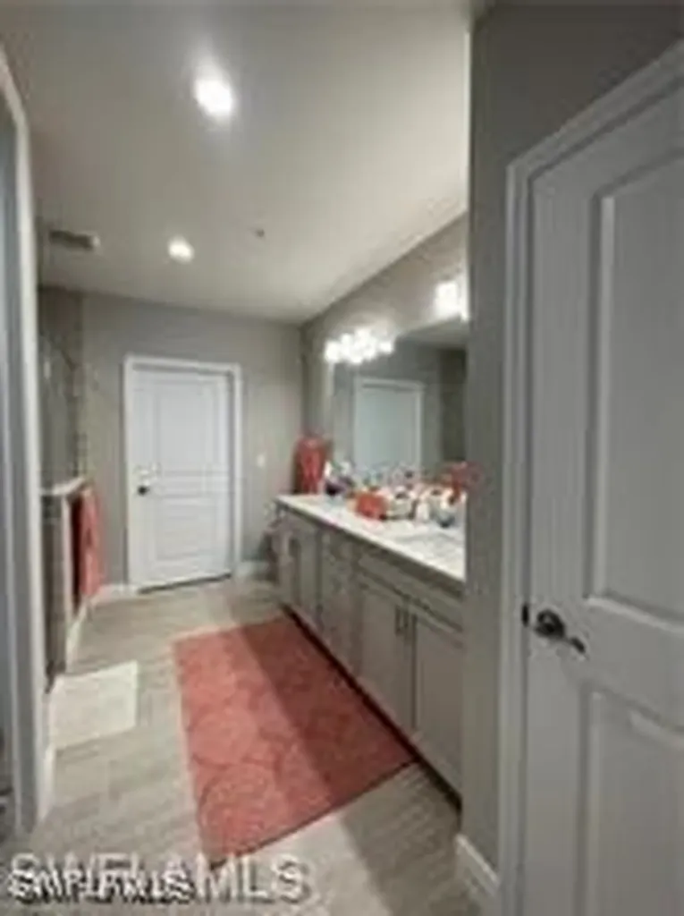 2548 Seychelles Drive Naples FL 34112