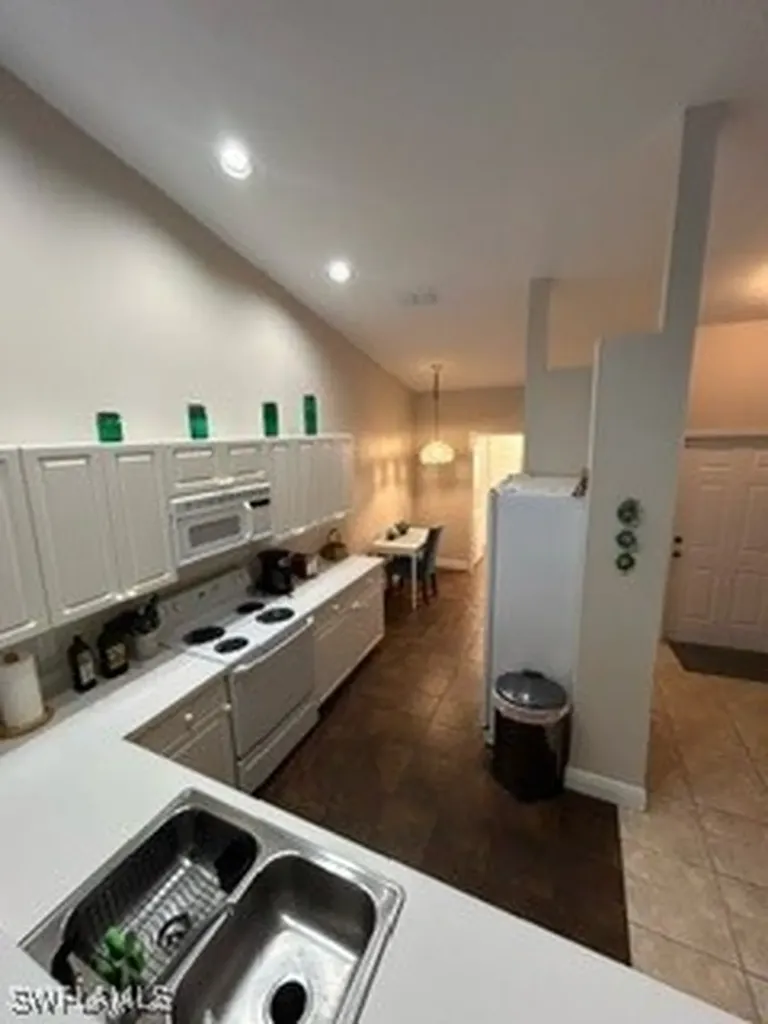3685 Stone Way Estero FL 33928