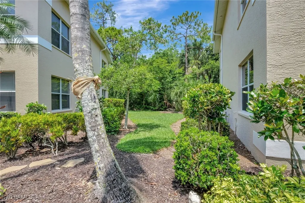 857 Carrick Bend Circle Naples FL 34110