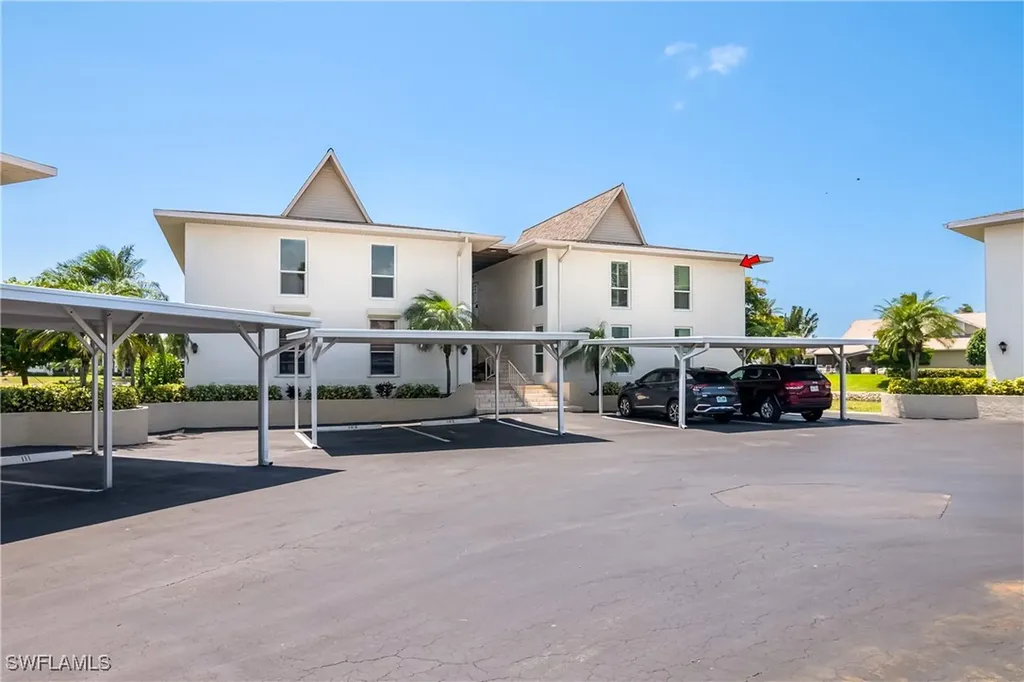 105 Georgetown Boulevard Naples FL 34112