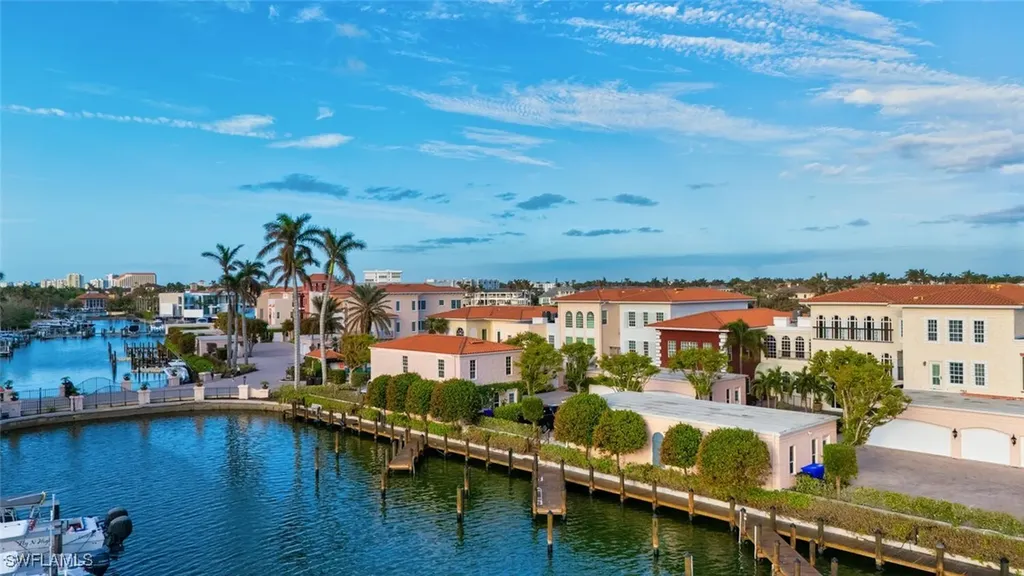 4000 Gulf Shore Boulevard N Naples FL 34103