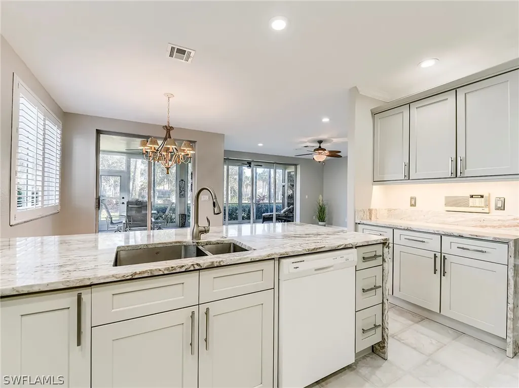 8471 Southbridge Drive Estero FL 33967