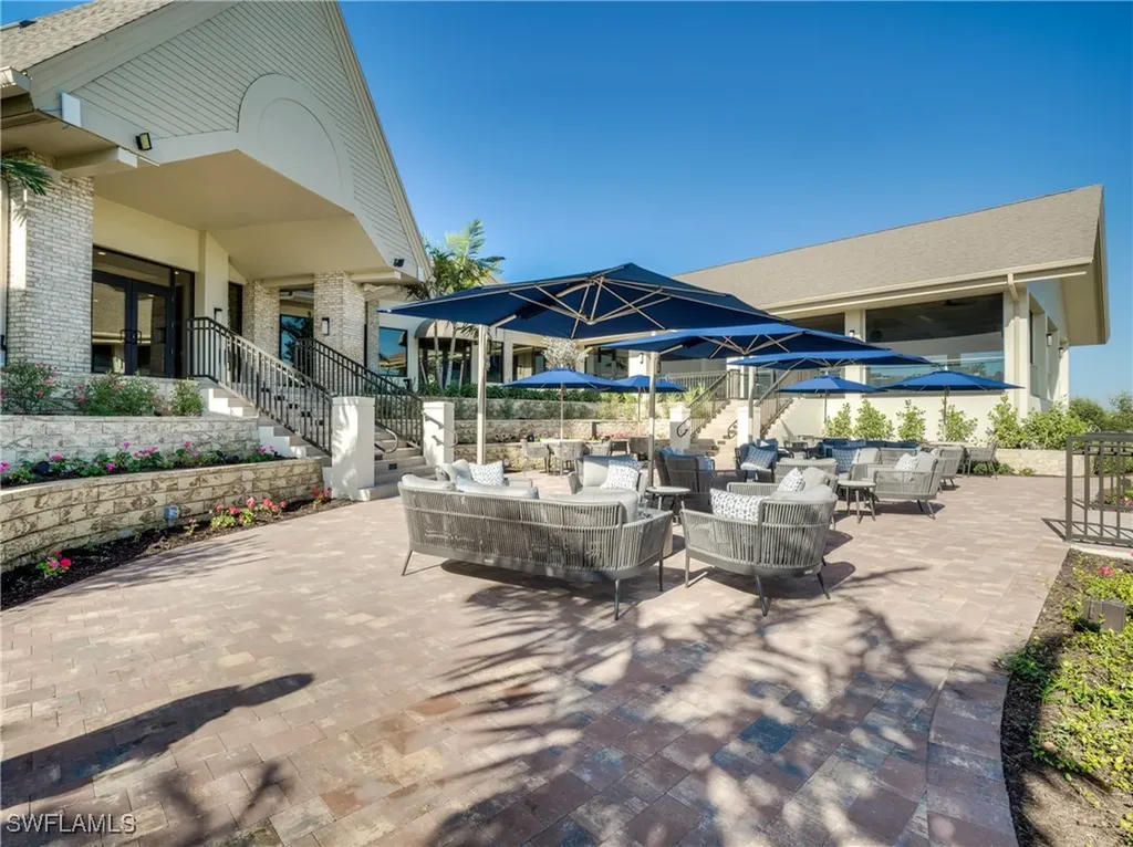8471 Southbridge Drive Estero FL 33967