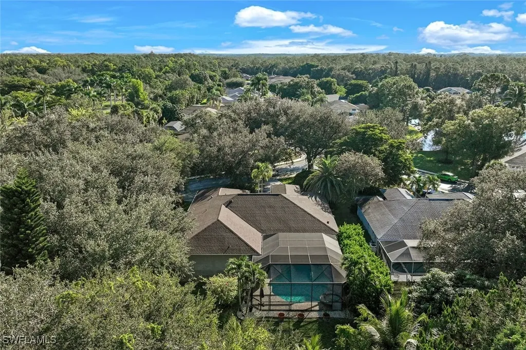 7500 Woodland Bend Circle Fort Myers FL 33912
