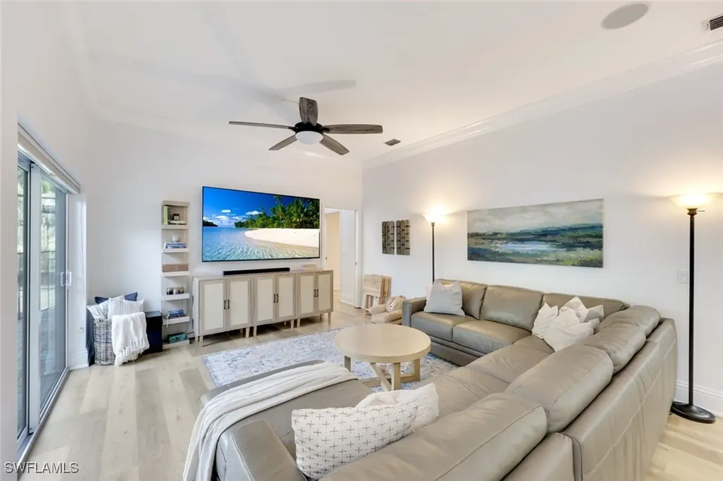 7500 Woodland Bend Circle Fort Myers FL 33912