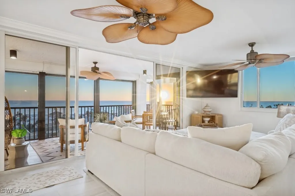 Fort Myers Beach FL, 4753 Estero Boulevard, Unit 804