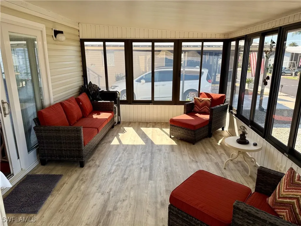 181 Sand Drive Naples FL 34104