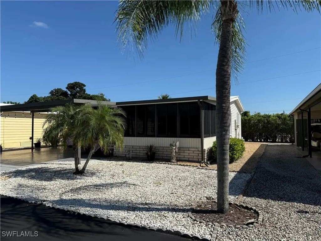 181 Sand Drive Naples FL 34104