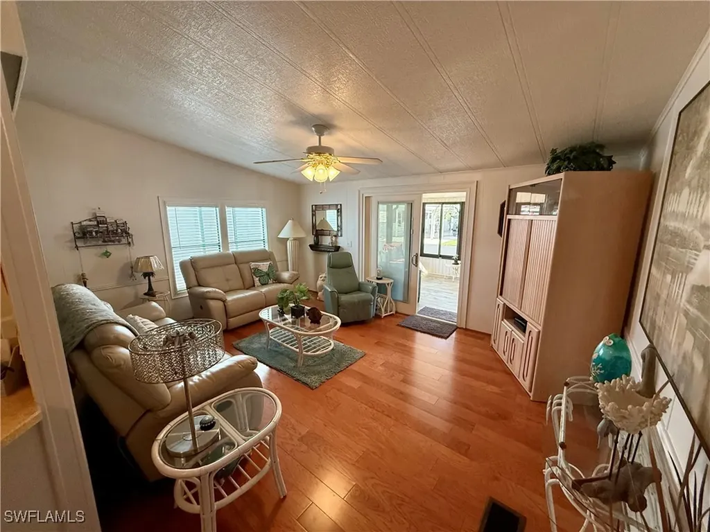 181 Sand Drive Naples FL 34104