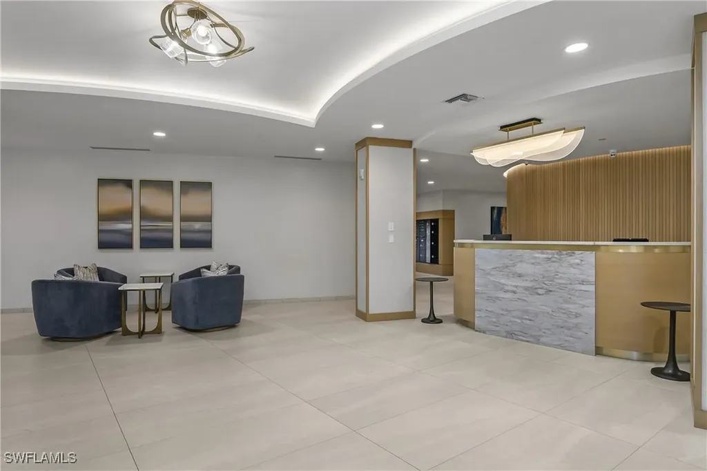 4005 Gulf Shore Boulevard N Naples FL 34103