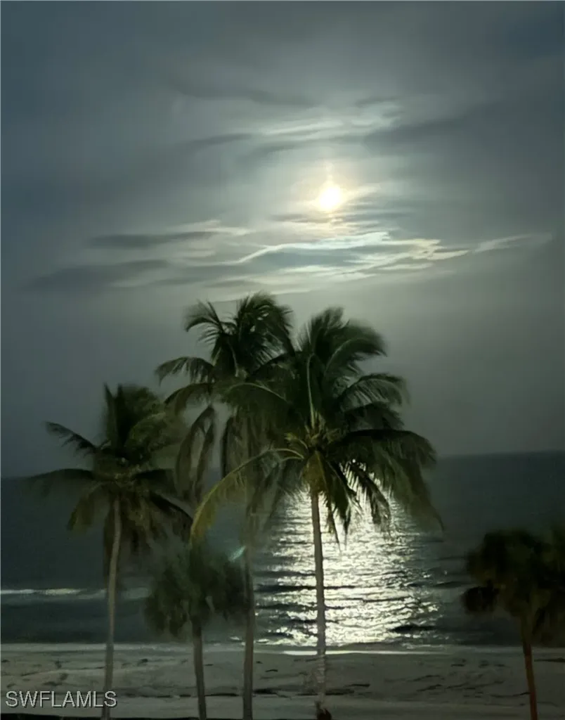 4005 Gulf Shore Boulevard N Naples FL 34103