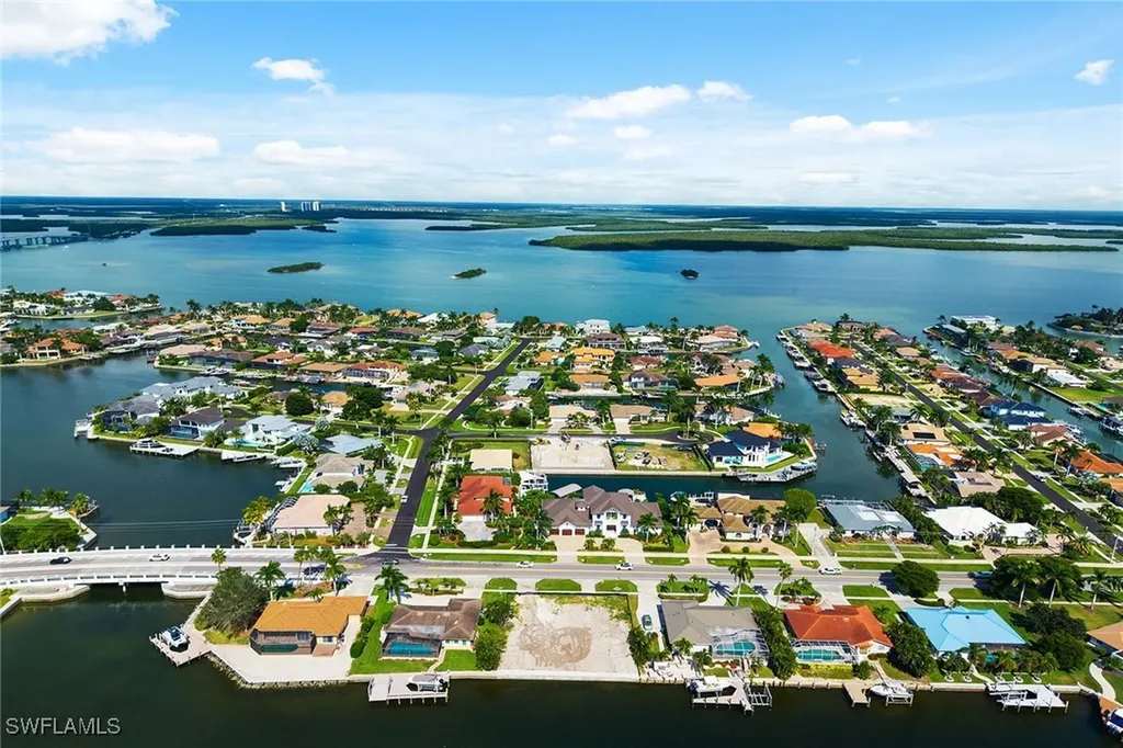 450 N Barfield Drive Marco Island FL 34145