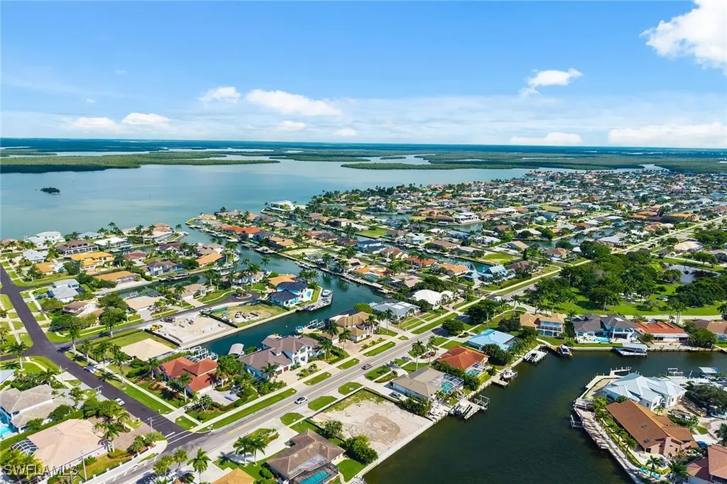 450 N Barfield Drive Marco Island FL 34145