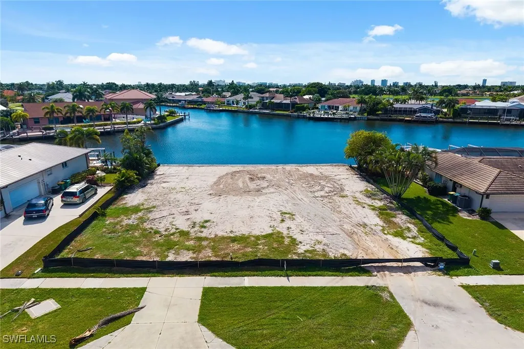 450 N Barfield Drive Marco Island FL 34145