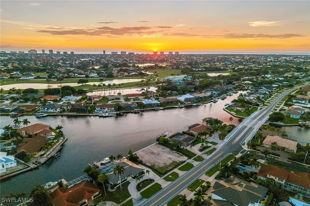 450 N Barfield Drive Marco Island FL 34145