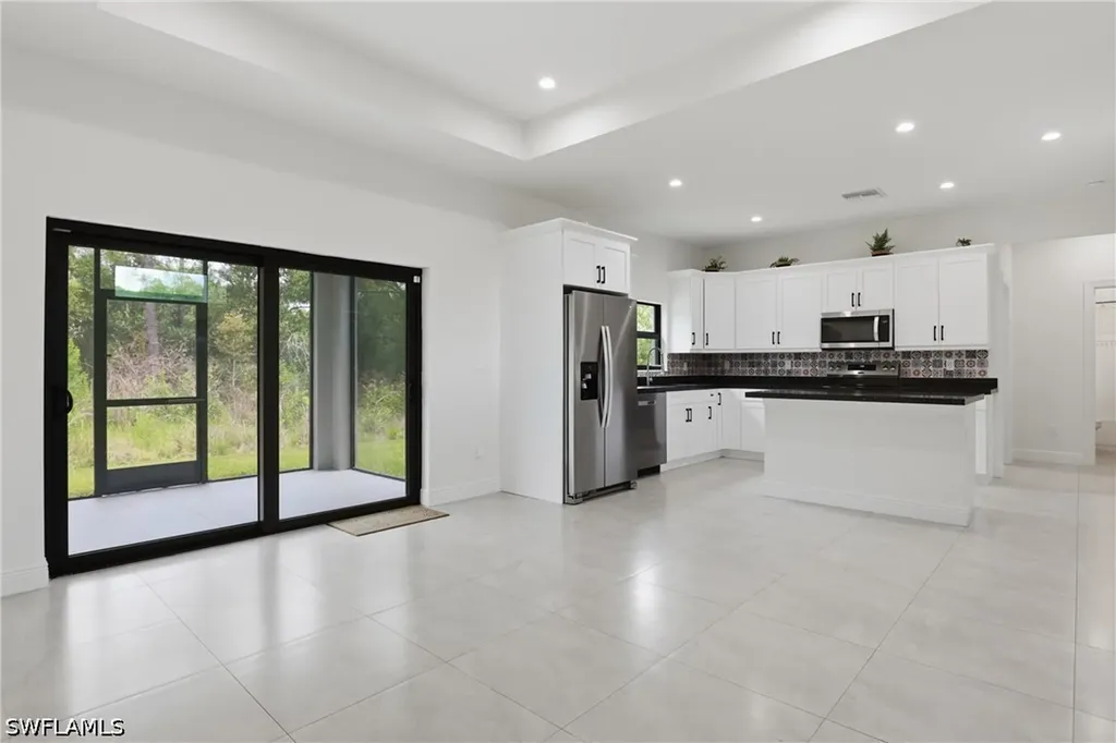 2783 70th Avenue NE Naples FL 34120