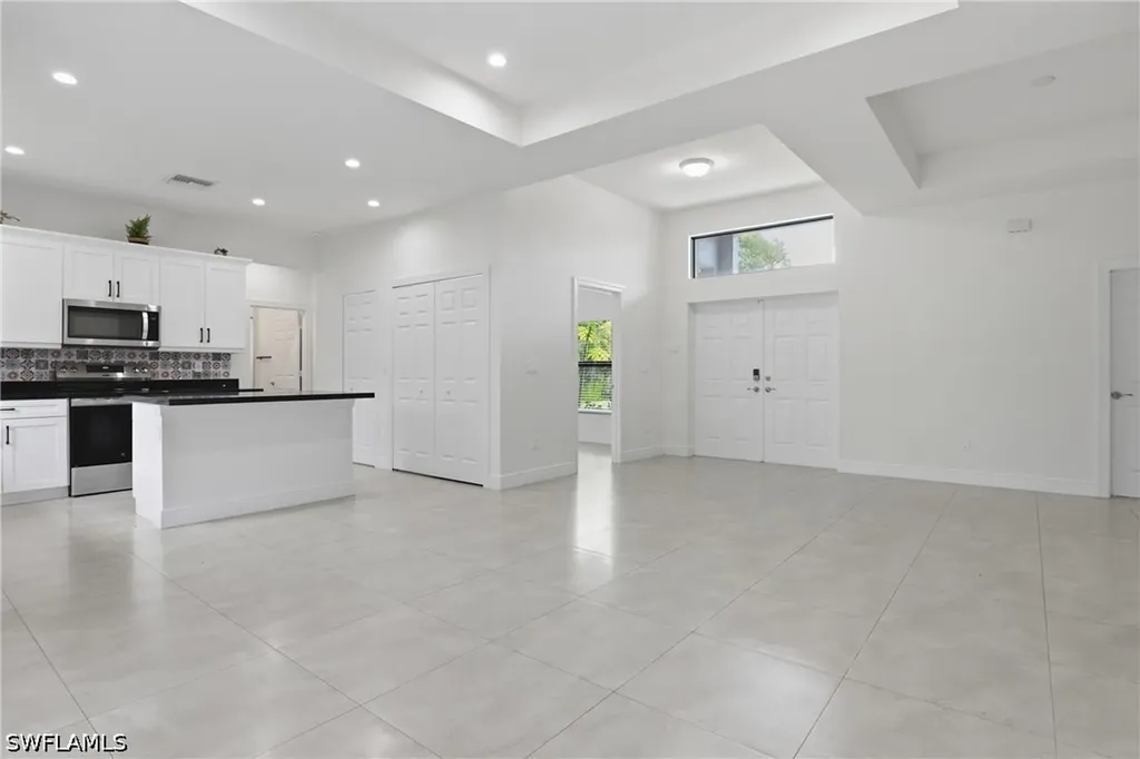 2783 70th Avenue NE Naples FL 34120
