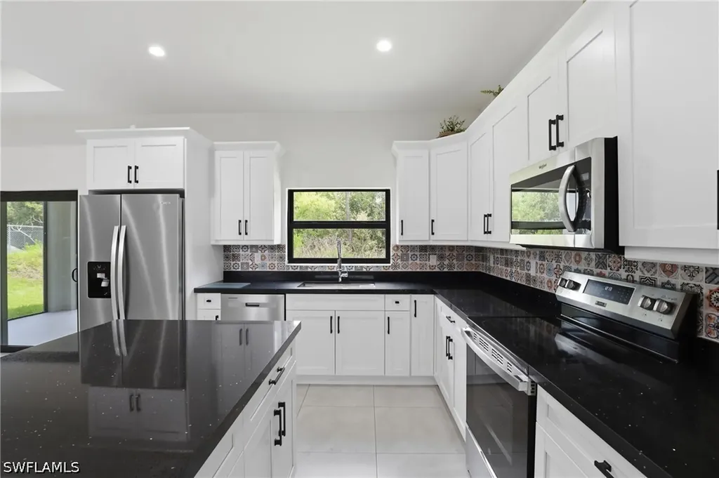 2783 70th Avenue NE Naples FL 34120
