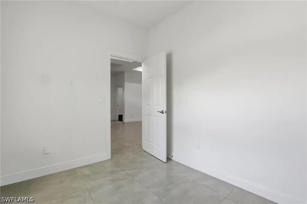 2783 70th Avenue NE Naples FL 34120