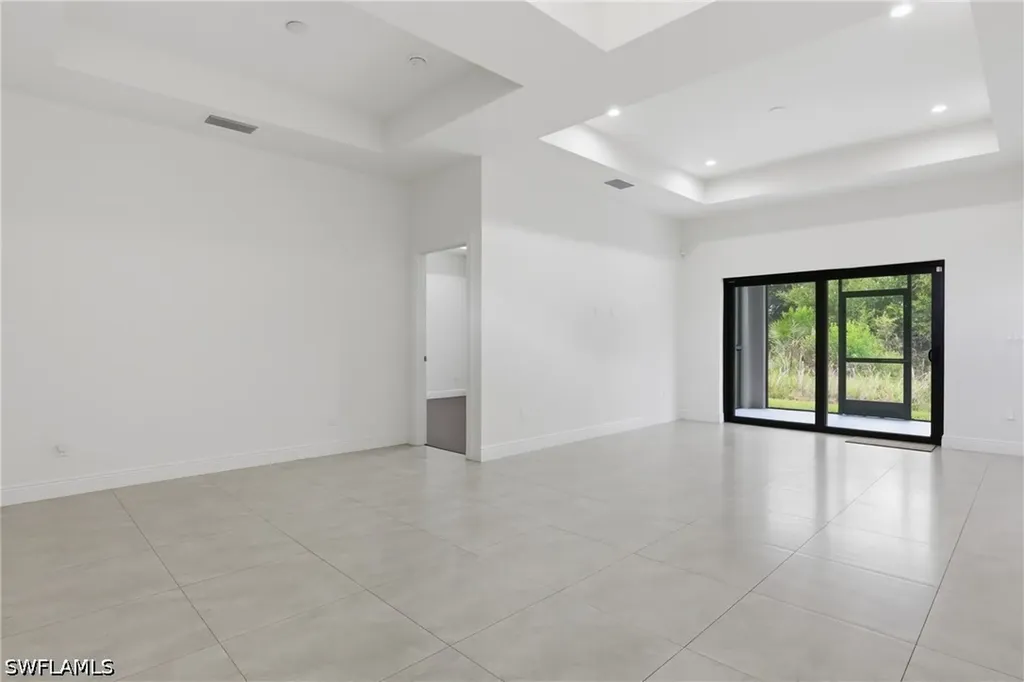 2783 70th Avenue NE Naples FL 34120