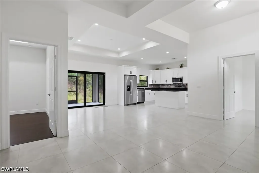 2783 70th Avenue NE Naples FL 34120