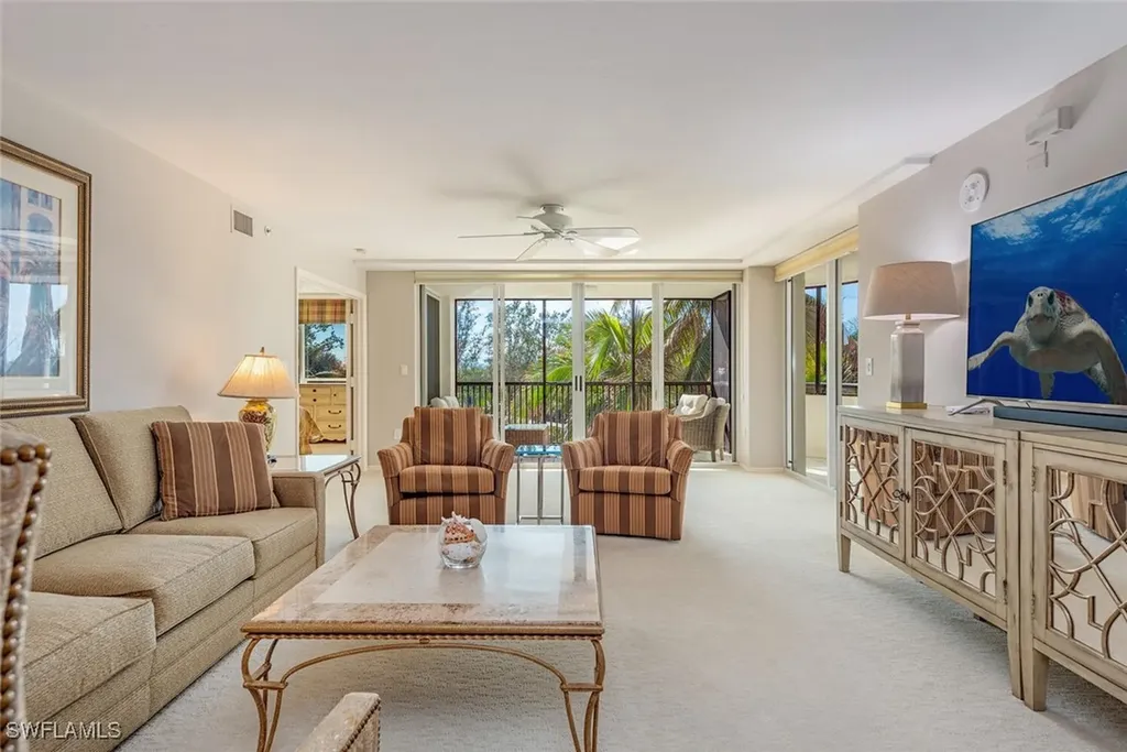 6825 Grenadier Boulevard Naples FL 34108