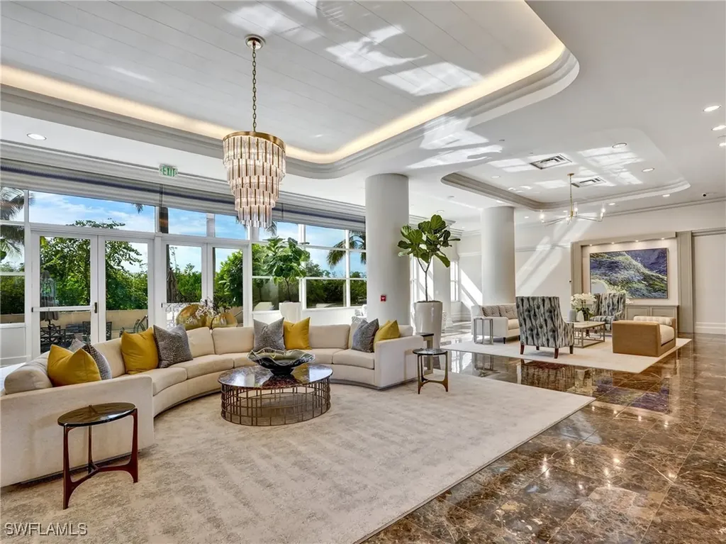 6825 Grenadier Boulevard Naples FL 34108