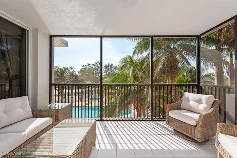 6825 Grenadier Boulevard Naples FL 34108