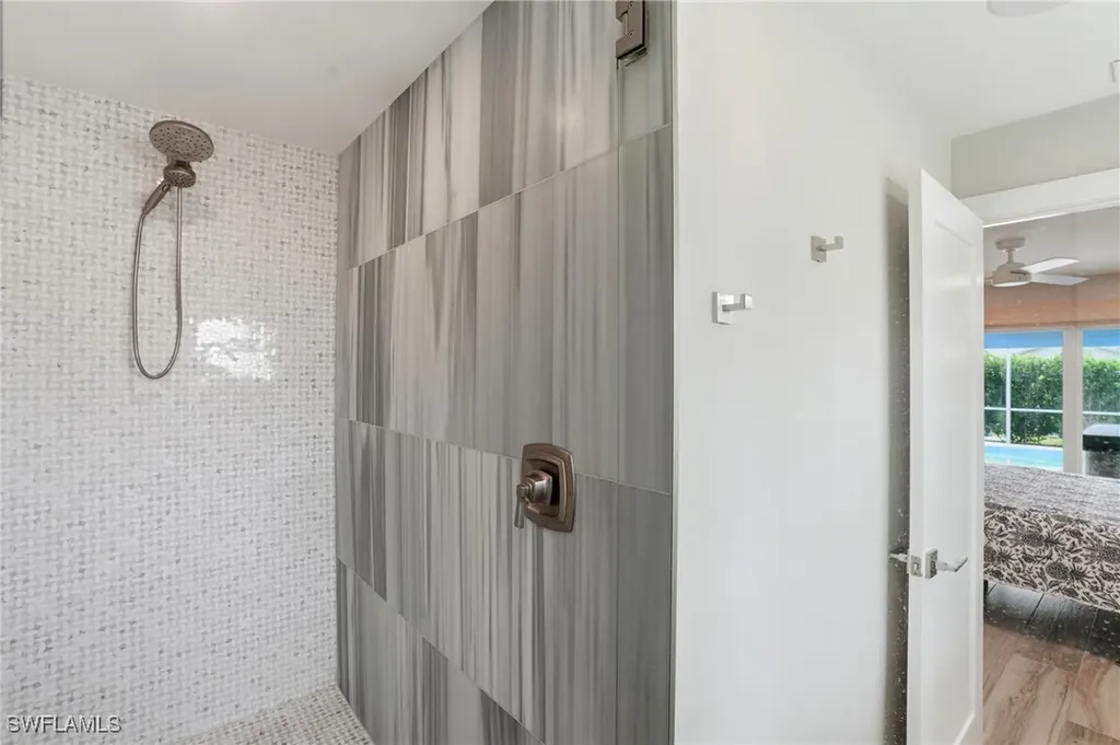 6163 Plumosa Avenue Fort Myers FL 33908