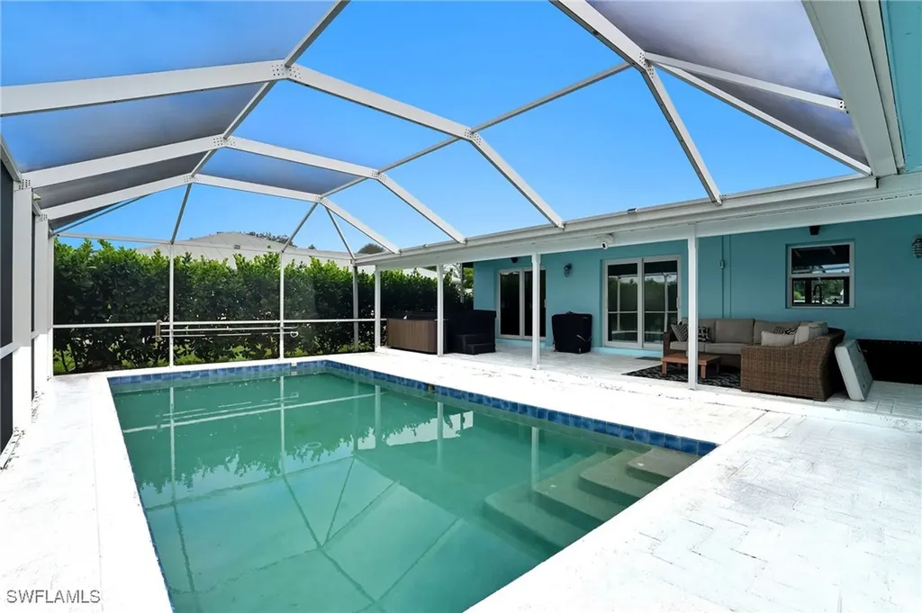 6163 Plumosa Avenue Fort Myers FL 33908